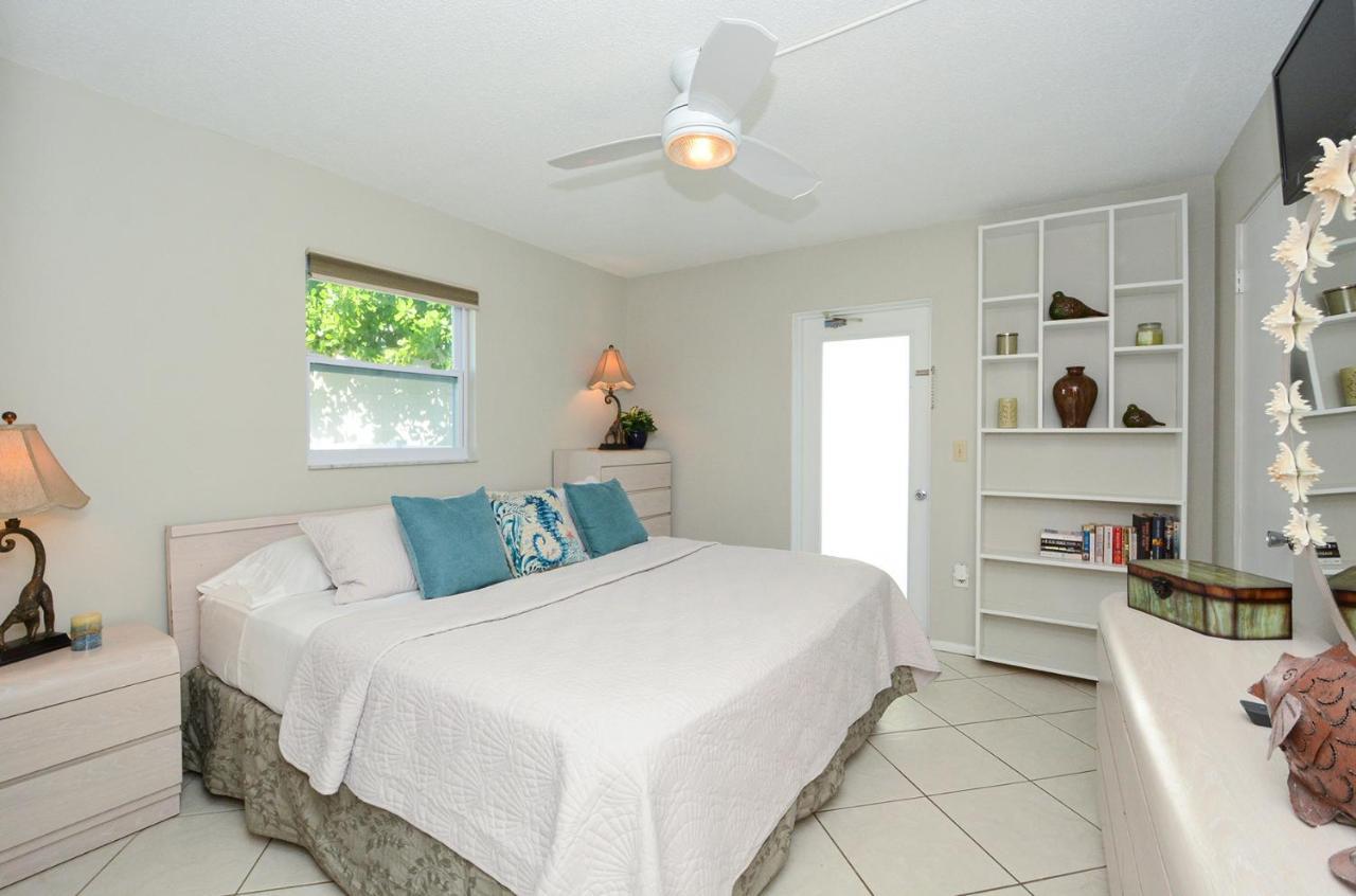 Canal 313 - Right In Siesta Key Village! Kültér fotó
